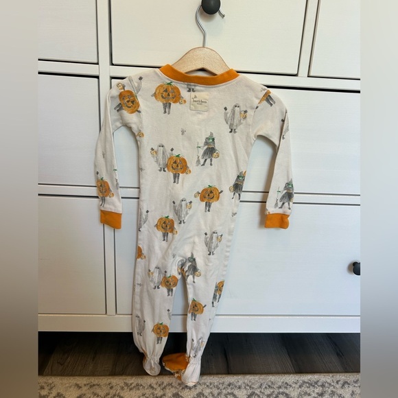 Burt’s Bees Halloween Pajamas Size 18 months - Picture 4 of 4